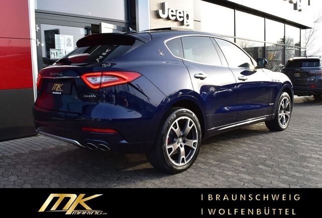 Fahrzeugabbildung Maserati Levante Gran Lusso*PANO*LUFT*H&K-SOUND*AHK*TRAUM