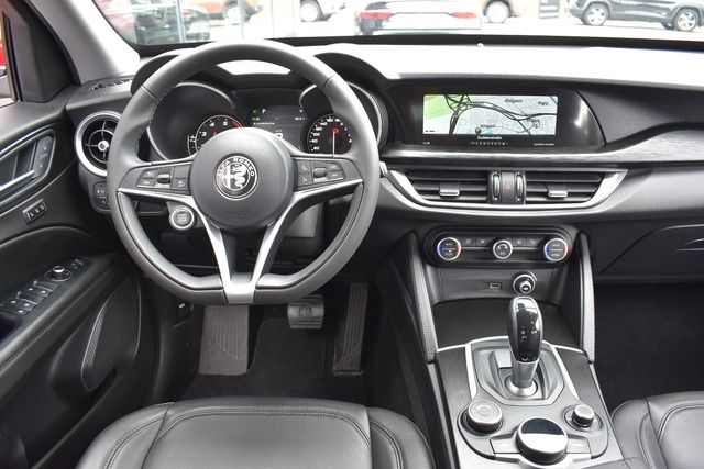 Fahrzeugabbildung Alfa Romeo Stelvio SUPER Q4 280PS*BI-XEN*NAV*LEDER*20 ZOLL*