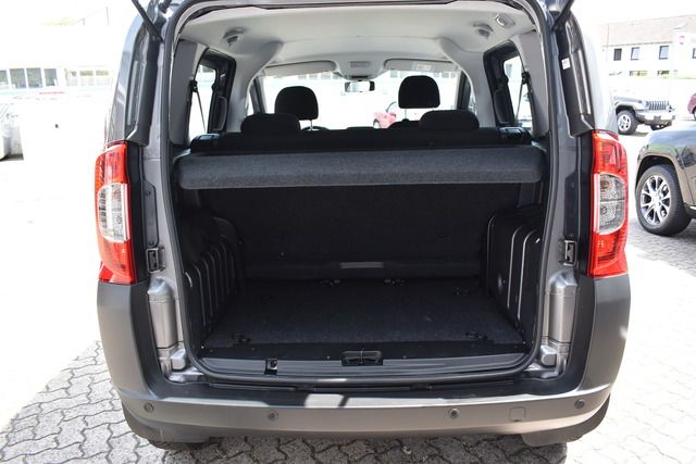 Fahrzeugabbildung Fiat Fiorino Kombi Adventure 1.3 MultiJet