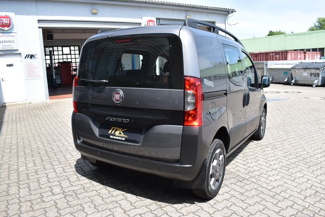 Fahrzeugabbildung Fiat Fiorino Kombi Adventure 1.3 MultiJet