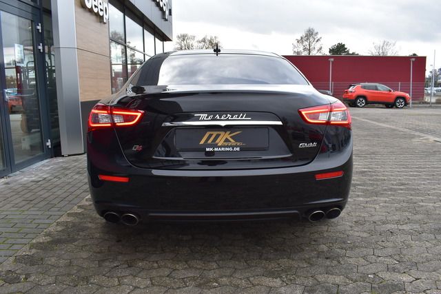 Fahrzeugabbildung Maserati Ghibli S Q4*SPORT*20 ZOLL*LEDER*XENON*SHZ*TRAUM*