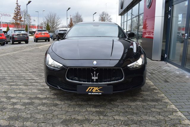 Fahrzeugabbildung Maserati Ghibli S Q4*SPORT*20 ZOLL*LEDER*XENON*SHZ*TRAUM*