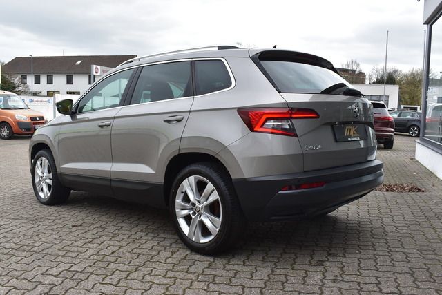 Fahrzeugabbildung SKODA Karoq 2.0 TDI DSG 4x4*FULL-LED*STANDHEIZ*CARPLAY