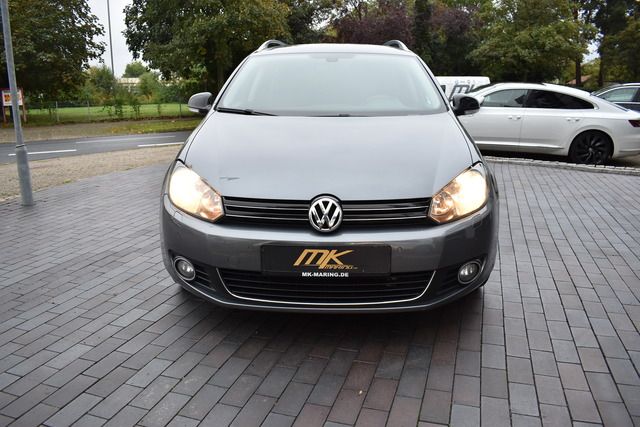 Fahrzeugabbildung Volkswagen Golf VI Variant 1.6 TDI STYLE BMT*KLIMA*NAV*SHZ*