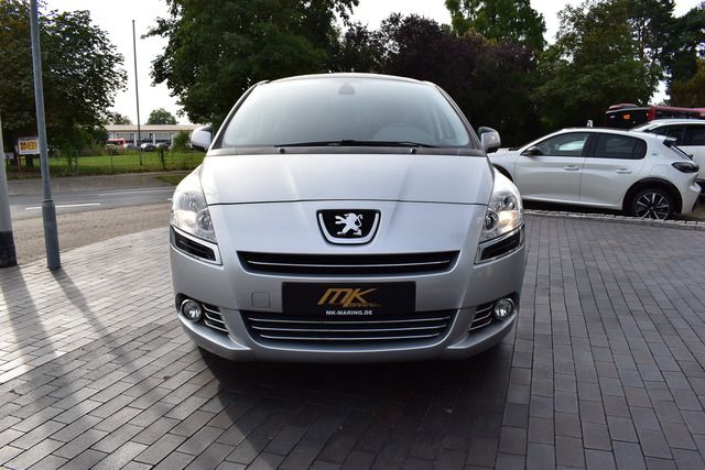 Fahrzeugabbildung Peugeot 5008 1.6 VTI Premium*7 SITZER*KLIMA*TEMPOMAT*TOP