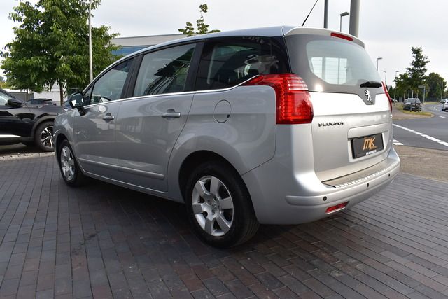 Fahrzeugabbildung Peugeot 5008 1.6 VTI Premium*7 SITZER*KLIMA*TEMPOMAT*TOP