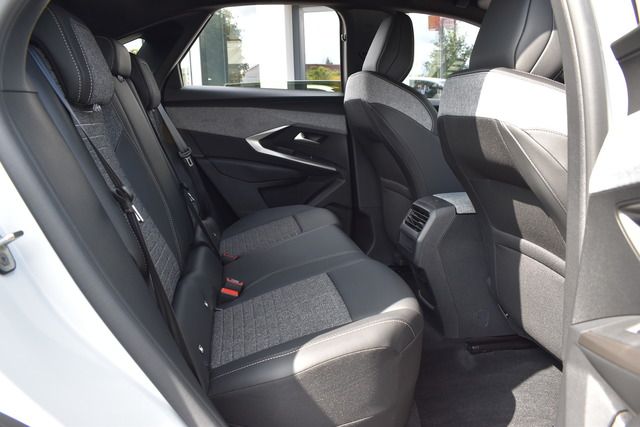 Fahrzeugabbildung Peugeot 3008 ALLURE HYBRID 145 e-DSC6*NEW MODELL*WENIG K
