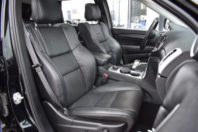 Fahrzeugabbildung Jeep Grand Cherokee SUMMIT*PANO*LUFT*H&K-SOUND*VOLL*