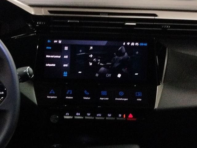 Fahrzeugabbildung Peugeot 308 ALLURE PT 130 EAT8 *FULL-LED*CARPLAY*SHZ*ALU