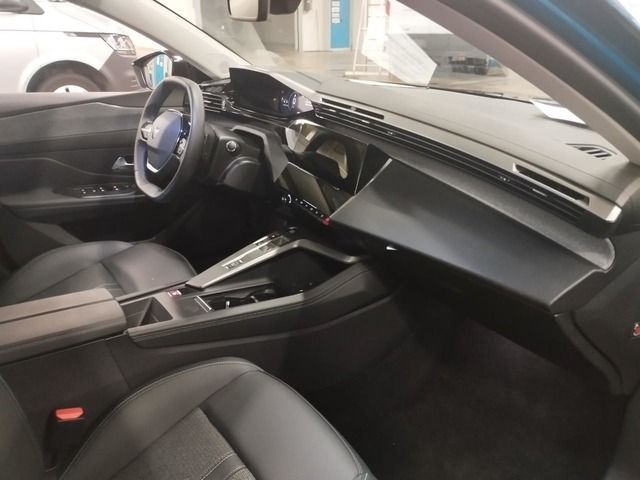 Fahrzeugabbildung Peugeot 308 ALLURE PT 130 EAT8 *FULL-LED*CARPLAY*SHZ*ALU