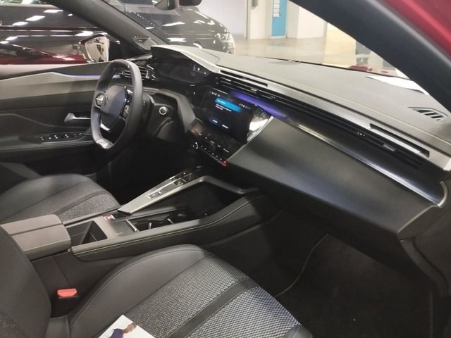 Fahrzeugabbildung Peugeot 308 GT PT 130 EAT8 FOCAL*MATRIX*CARPLAY*MY2024*