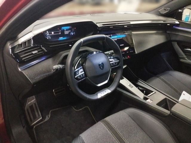 Fahrzeugabbildung Peugeot 308 GT PT 130 EAT8 FOCAL*MATRIX*CARPLAY*MY2024*