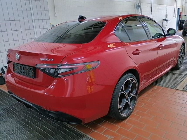 Fahrzeugabbildung Alfa Romeo Giulia VELOCE Q4*MATRIX*ACC*CARPLAY*F1*H&K SOUND