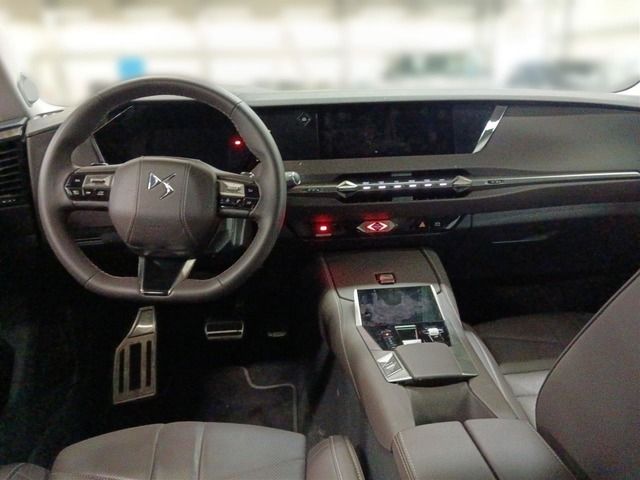 Fahrzeugabbildung DS Automobiles DS4 OPERA PT 130 EAT8 MATRIX*HUD*AREA-VIEW*19