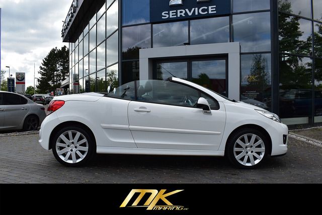 Fahrzeugabbildung Peugeot 207 CC ALLURE 1.6 VTi 120 LEDER*17ZOLL*GARANTIE*