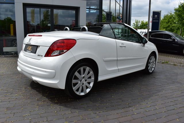 Fahrzeugabbildung Peugeot 207 CC ALLURE 1.6 VTi 120 LEDER*17ZOLL*GARANTIE*