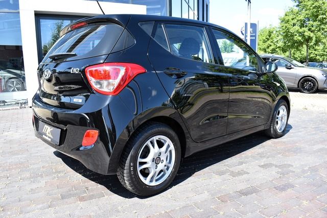 Fahrzeugabbildung Hyundai i10 1.2 Fifa World Cup Edition