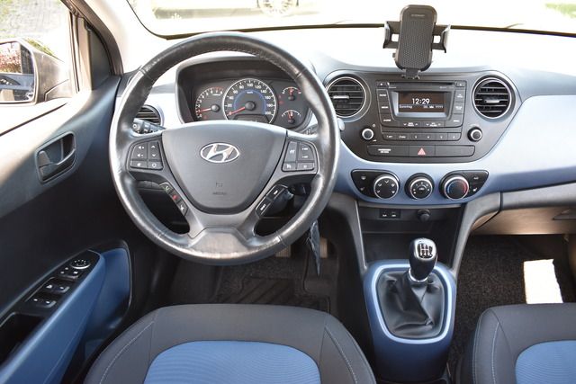 Fahrzeugabbildung Hyundai i10 1.2 Fifa World Cup Edition