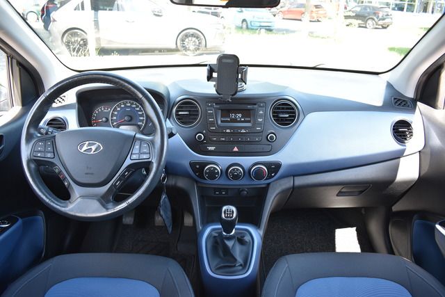 Fahrzeugabbildung Hyundai i10 1.2 Fifa World Cup Edition