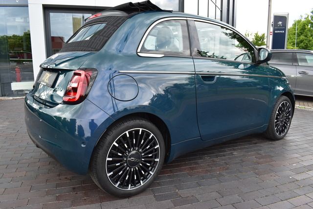 Fahrzeugabbildung Fiat 500e Cabrio la Prima*WINTER*CO-DRIVER*NAV*CARPLA