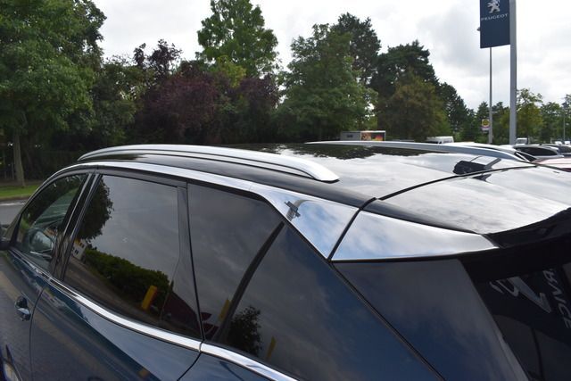 Fahrzeugabbildung Peugeot 3008 GT PT 130 EAT8*FULL-LED*NAV*SHZ*FOCAL*KLIMA