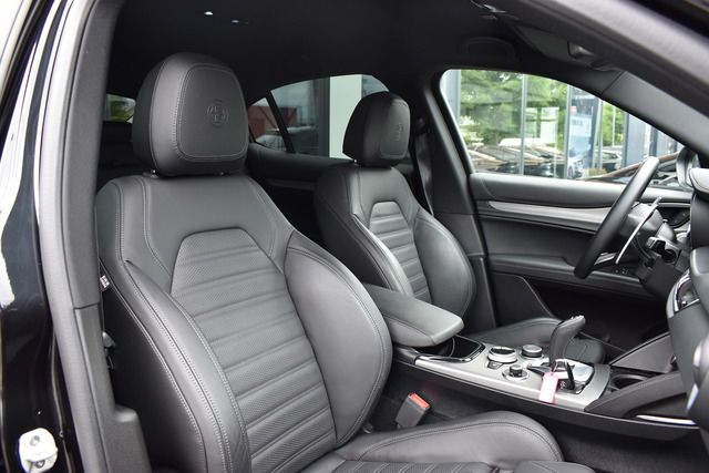 Fahrzeugabbildung Alfa Romeo Stelvio 2.0 TURBO*VELOCE*BLACK*MATRIX*FACELIFT**