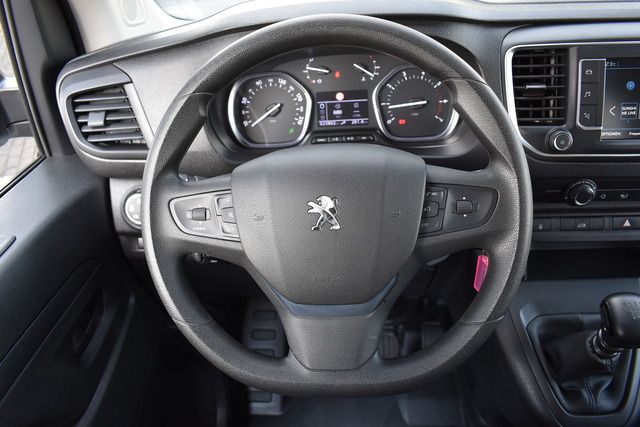 Fahrzeugabbildung Peugeot Expert KAWA PREMIUM 2.0 BlueHDi 145*LANG*KAMERA*
