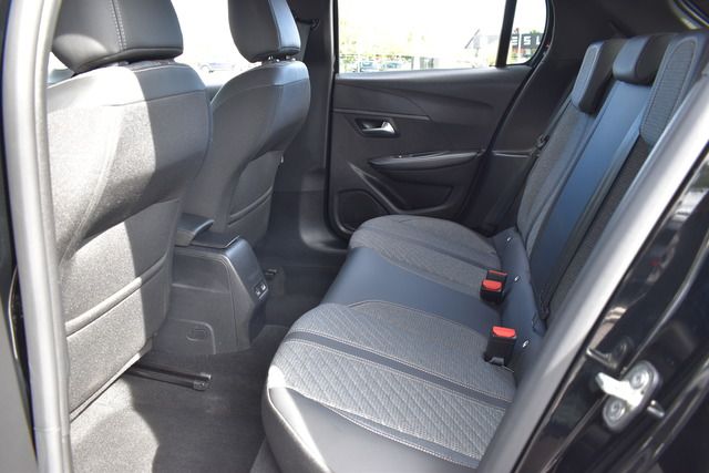 Fahrzeugabbildung Peugeot 208 ALLURE PT 100 FACELIFT*SHZ*NAVI*CARPLAY*TOP*