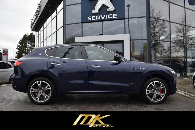 Fahrzeugabbildung Maserati Levante Gran Lusso*PANO*LUFT*H&K-SOUND*AHK*TRAUM