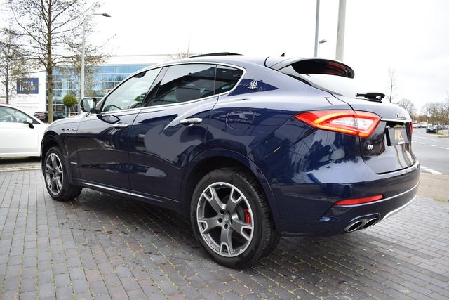 Fahrzeugabbildung Maserati Levante Gran Lusso*PANO*LUFT*H&K-SOUND*AHK*TRAUM