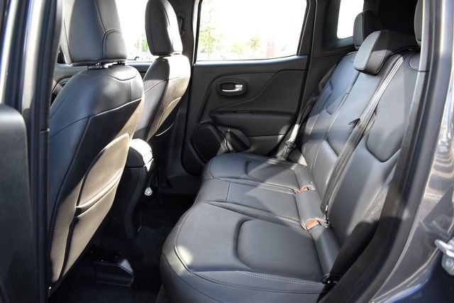 Fahrzeugabbildung Jeep Renegade S-EDITION 1.5 MHEV 96 kW*FULL LED*CARPL