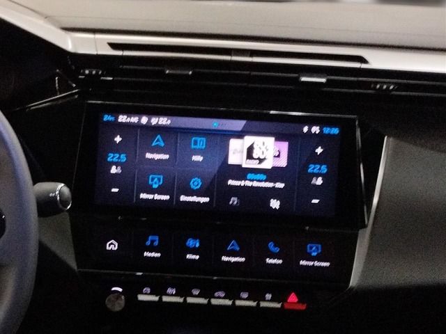 Fahrzeugabbildung Peugeot 408 Allure HYbrid EAT8*CARPLAY*MATRIX*TRAUMHAFT*