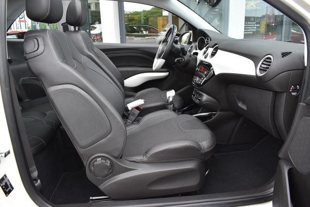Fahrzeugabbildung Opel Adam 1.2 Open Air *GEPFLEGT*