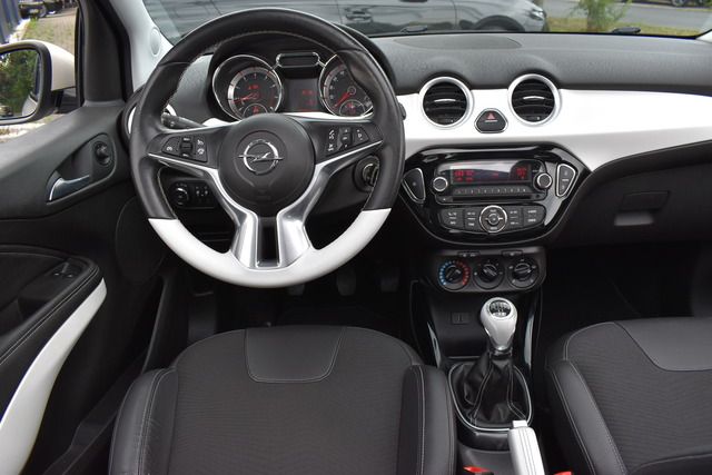 Fahrzeugabbildung Opel Adam 1.2 Open Air *GEPFLEGT*
