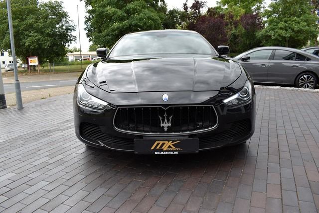 Fahrzeugabbildung Maserati Ghibli S Q4*SPORT*20 ZOLL*LEDER*XENON*SHZ*NAVI*