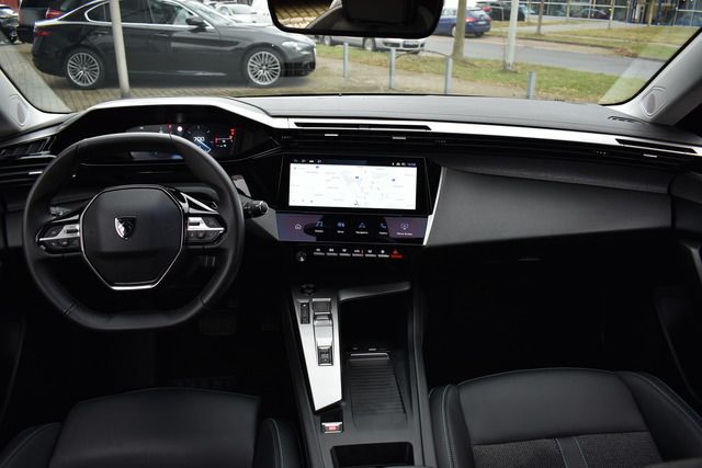 Fahrzeugabbildung Peugeot 308 SW ALLURE PT 130 EAT8*CARPLAY*MATRIX*FACELIF