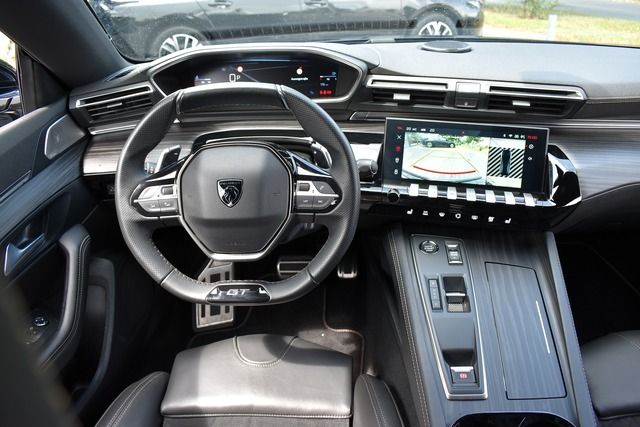 Fahrzeugabbildung Peugeot 508 SW GT PT 130 EAT8*MATRIX*FOCAL*CARPLAY*MY24*