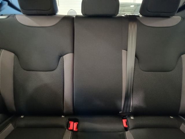Fahrzeugabbildung Jeep Renegade LIMITED 1.5 MHEV 96 kW*FULL LED*CARPLAY