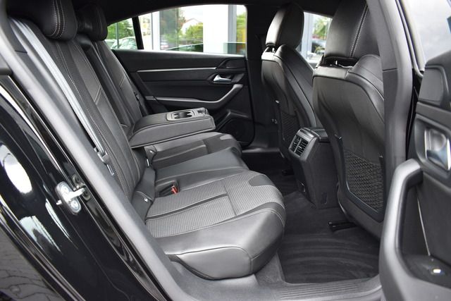 Fahrzeugabbildung Peugeot 508 PT 130 EAT8 ALLURE*MATRIX*FACELIFT*CARPLAY*