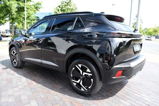 Fahrzeugabbildung Peugeot 2008 GT PT 130 EAT8 GT*MATRIX*BLACK-LINE*CARPLAY