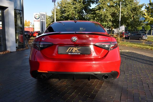 Fahrzeugabbildung Alfa Romeo Giulia VELOCE Q4*MATRIX*ACC*CARPLAY*F1*H&K SOUND