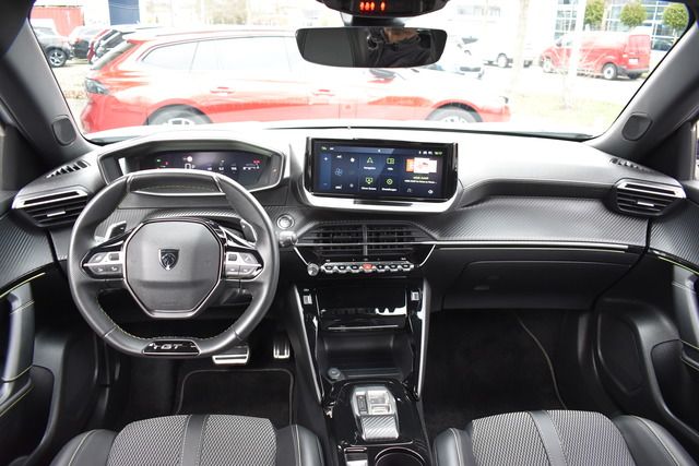 Fahrzeugabbildung Peugeot 2008 GT PT 130 EAT8 GT*MATRIX*BLACK-LINE*CARPLAY