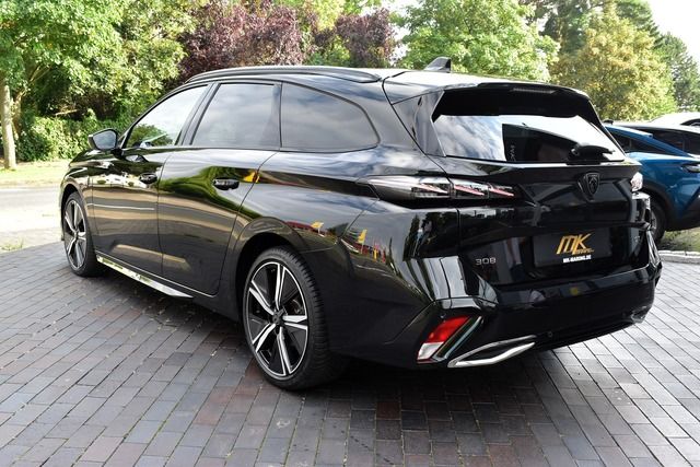 Fahrzeugabbildung Peugeot 308 SW GT PT 130 EAT8*MATRIX*CARPLAY*TRAUM*NAV*A