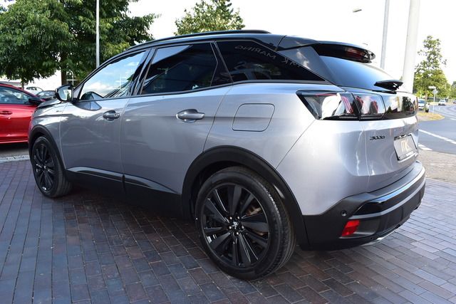 Fahrzeugabbildung Peugeot 3008 GT 1.6 Hybrid 225 EAT *FOCAL*PANO*AHK*LED*