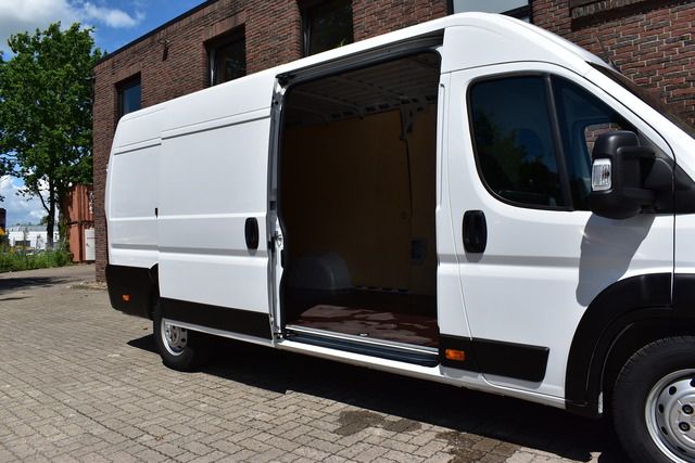 Fahrzeugabbildung Opel Movano Cargo L4H2 BlueHDi 165 ST-HEIZ*KLIMA*SOFO