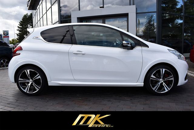 Fahrzeugabbildung Peugeot 208 GTi 1.6 THP 153 kW*KLIMA*NAVI*8FACH*REAR CAM