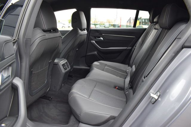 Fahrzeugabbildung Peugeot 508 SW Allure BlueHDi 130 EAT8*MATRIX*NAV*SHZ*