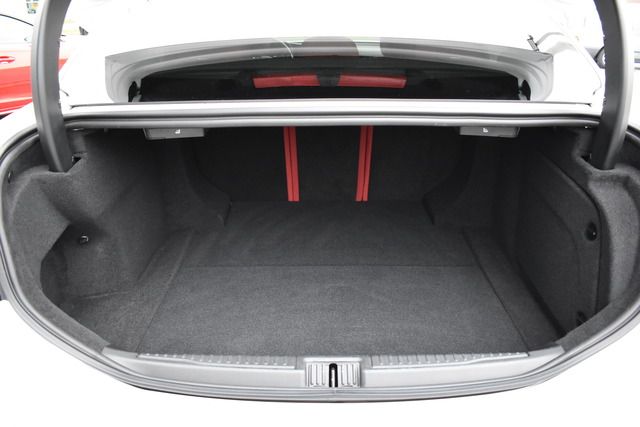 Fahrzeugabbildung Alfa Romeo Giulia VELOCE Q4*MATRIX*CARPLAY*NAVI*F1*TRAUM*