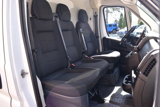 Fahrzeugabbildung Opel Movano Cargo L4H2 KLIMAAUTO*CARPLAY*REAR-CAM*TOP