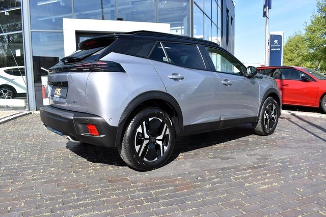 Fahrzeugabbildung Peugeot 2008 GT PT 130 EAT8 GT*MATRIX*PANO*SHZ*CARPLAY*